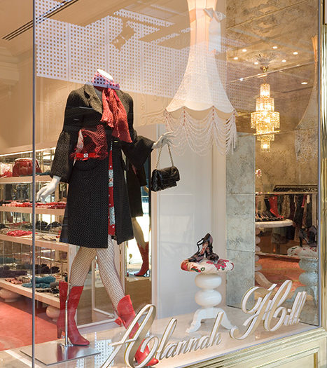 Fashion store built by Krueger Shopfitters