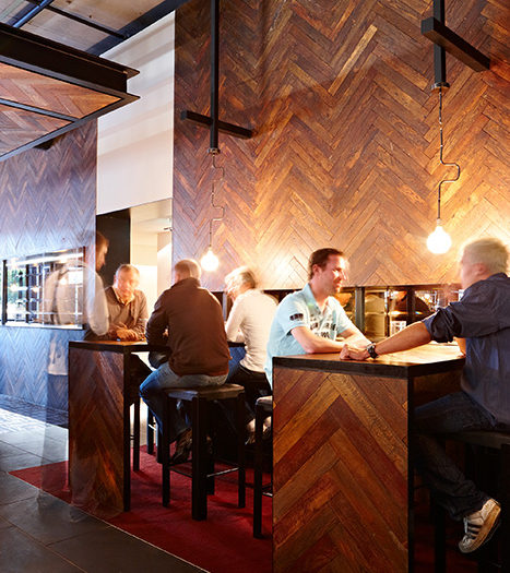 Melbourne riverside cafe, bar, restaurant