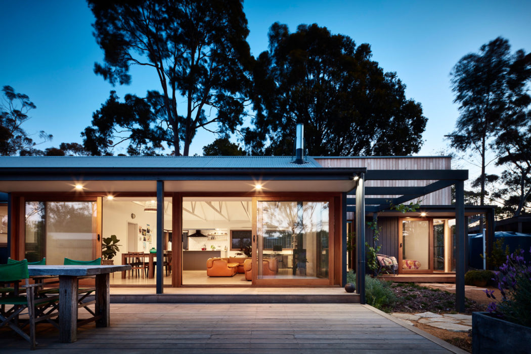 SOMERS RESIDENCE - Rhiannon Slatter