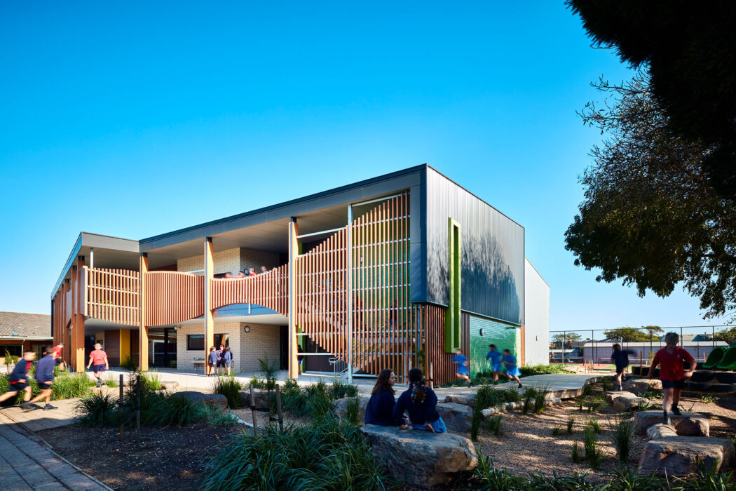 ST LOUIS DE MONTFORT’S PRIMARY SCHOOL